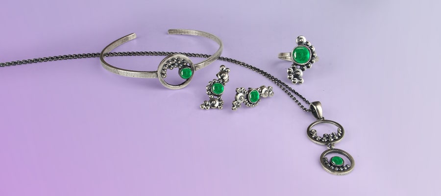 Emerald Jewelry Collection